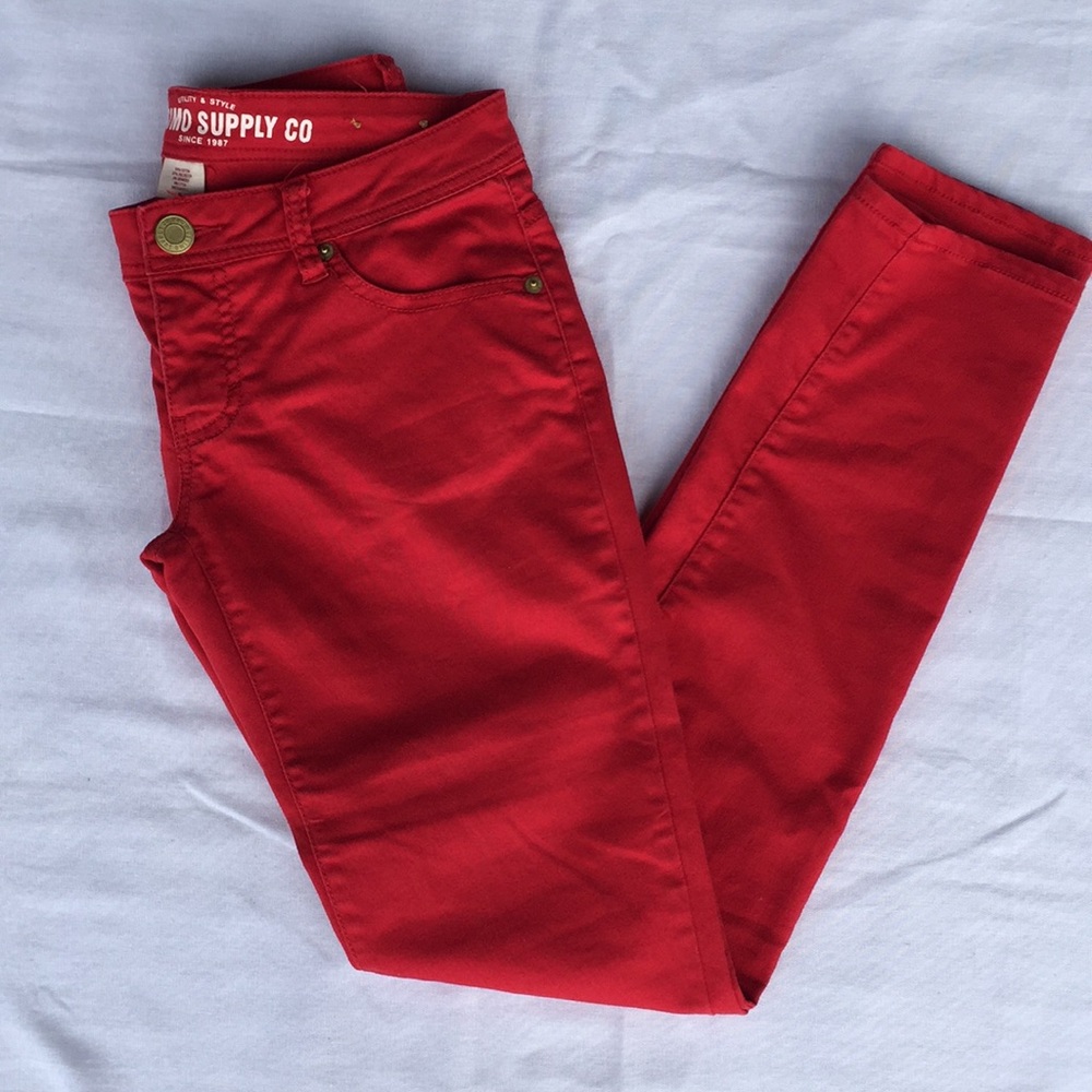Red skinny jeans